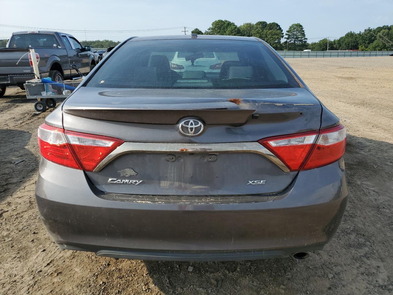 2015 Toyota Camry Le - Image 6