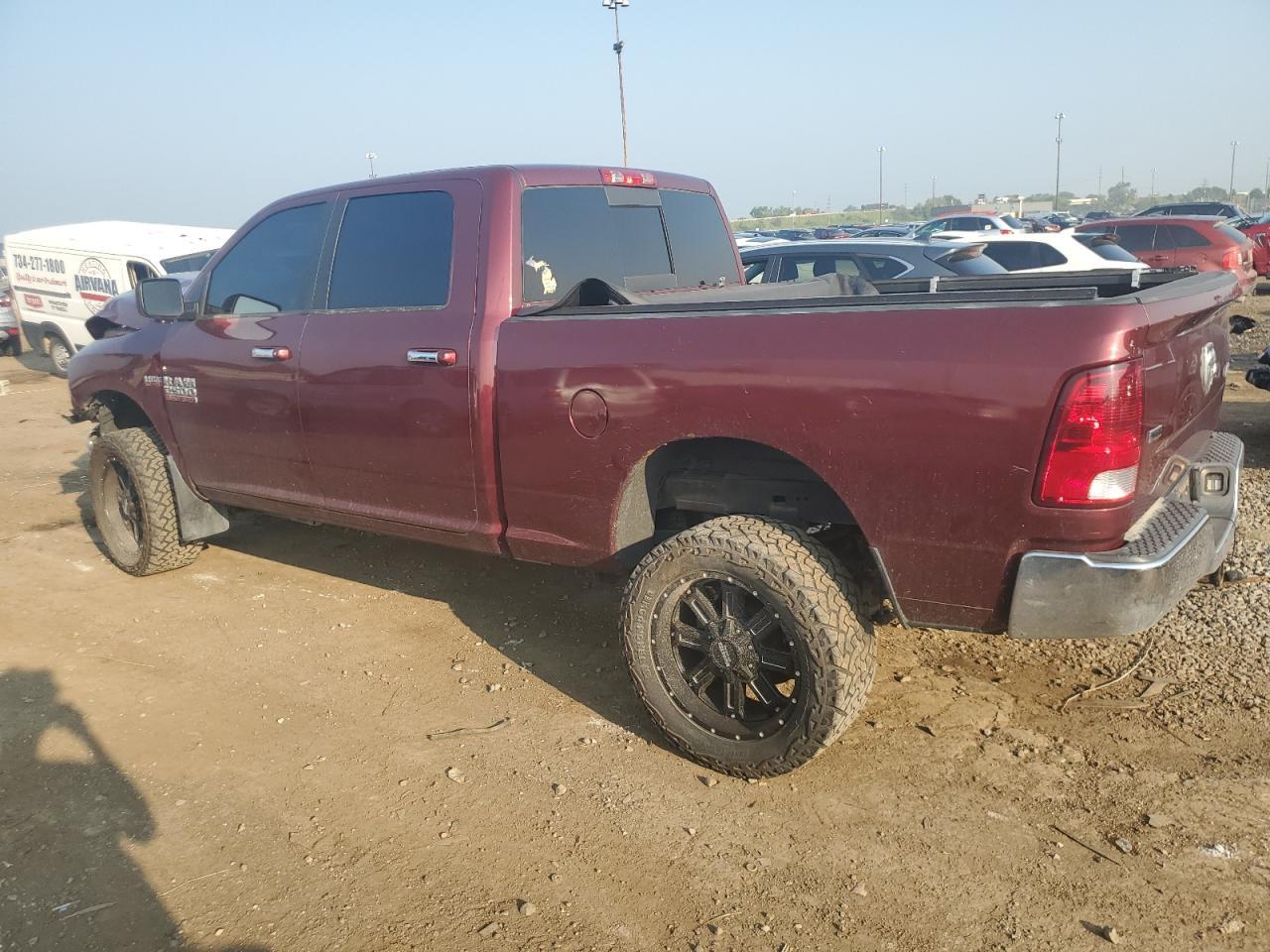 2017 Ram 2500 Slt - Фото 2