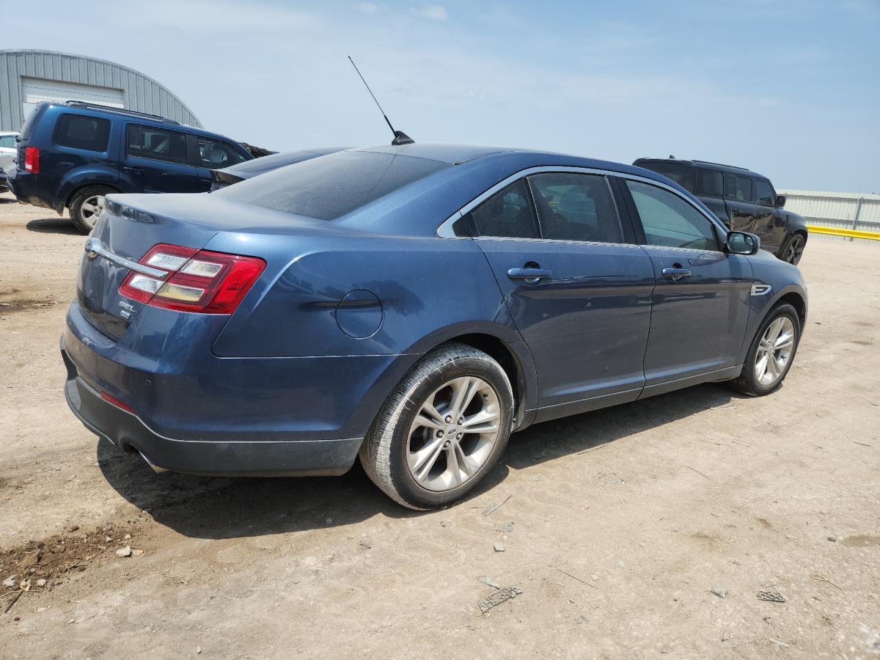 2019 Ford Taurus Sel - Фото 3