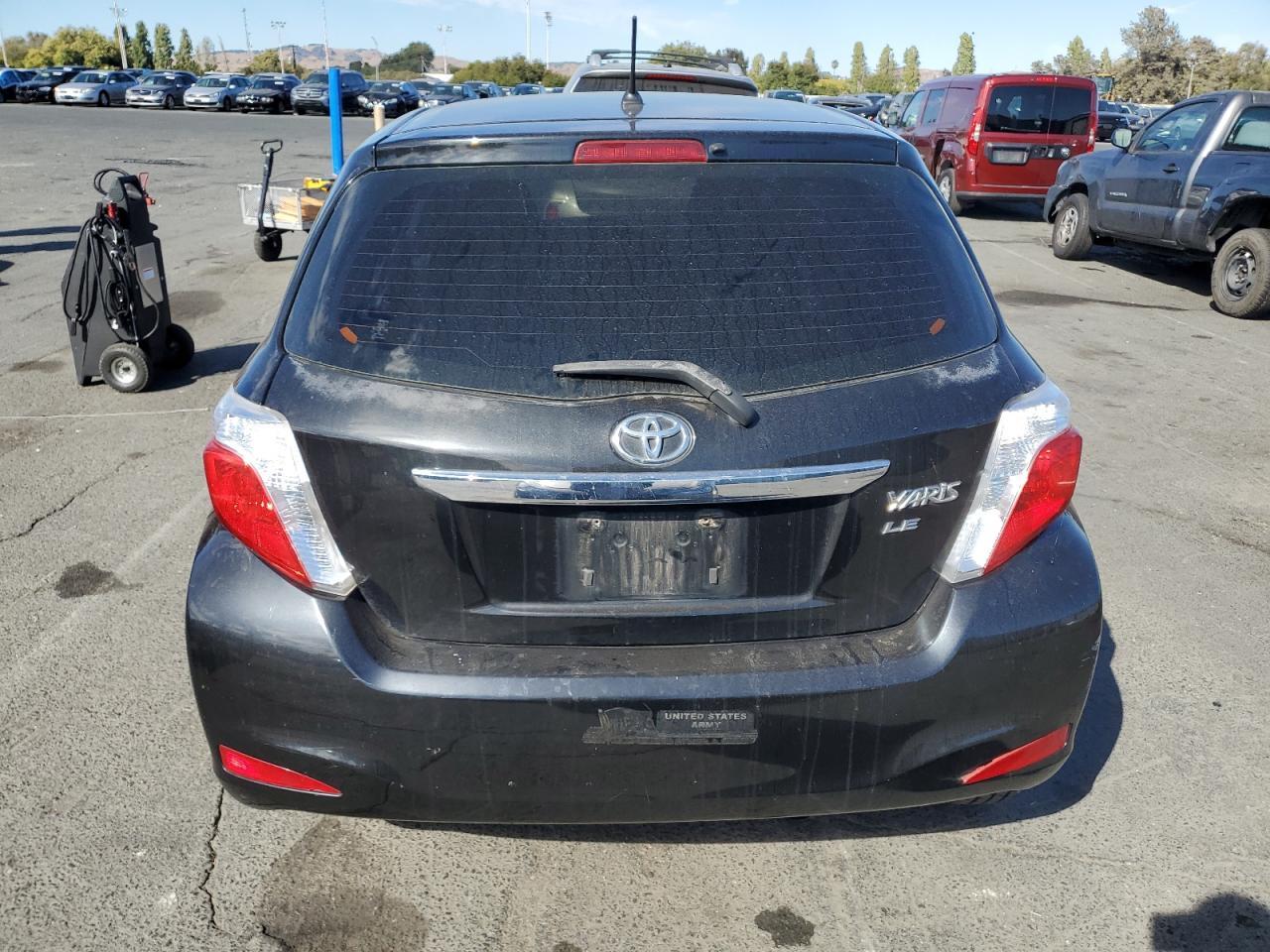 2012 Toyota Yaris - Фото 6
