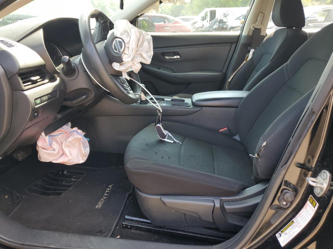 2021 Nissan Sentra S - Фото 7