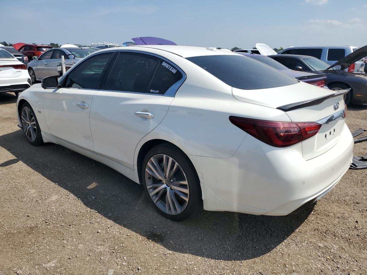 2019 Infiniti Q50 Luxe - Image 2