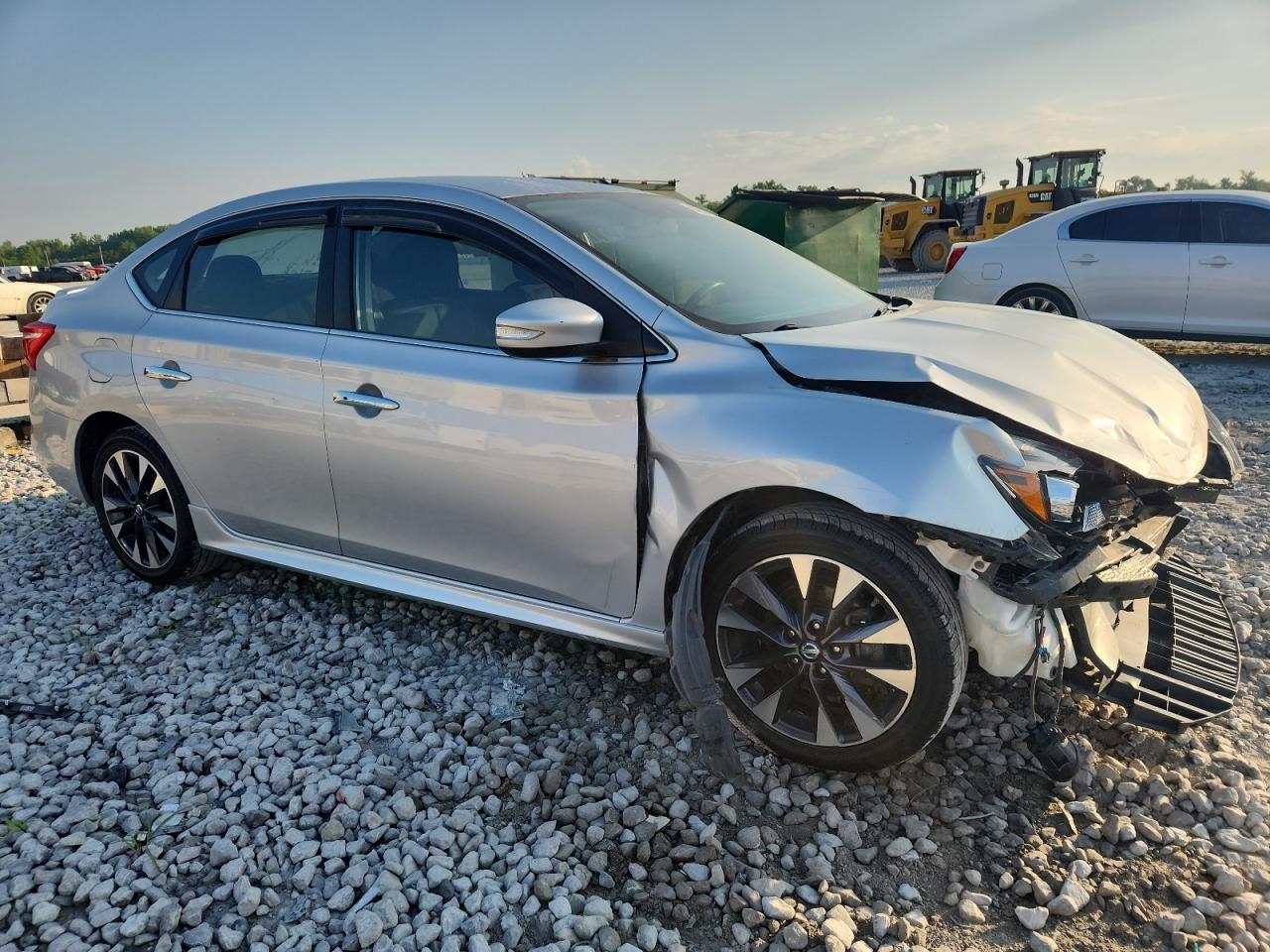 2016 Nissan Sentra S - Фото 4