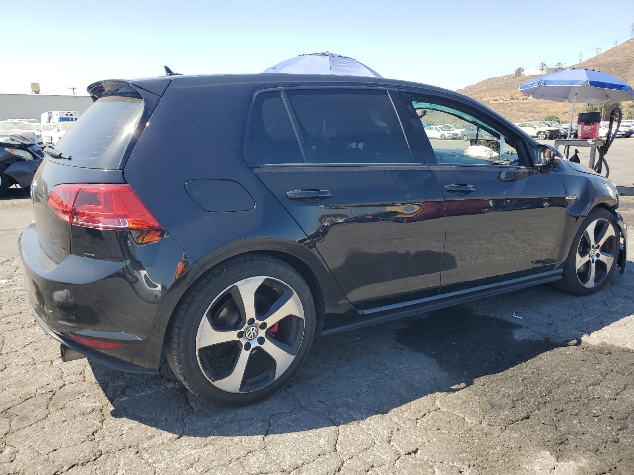 2016 Volkswagen Gti S/Se - Image 3