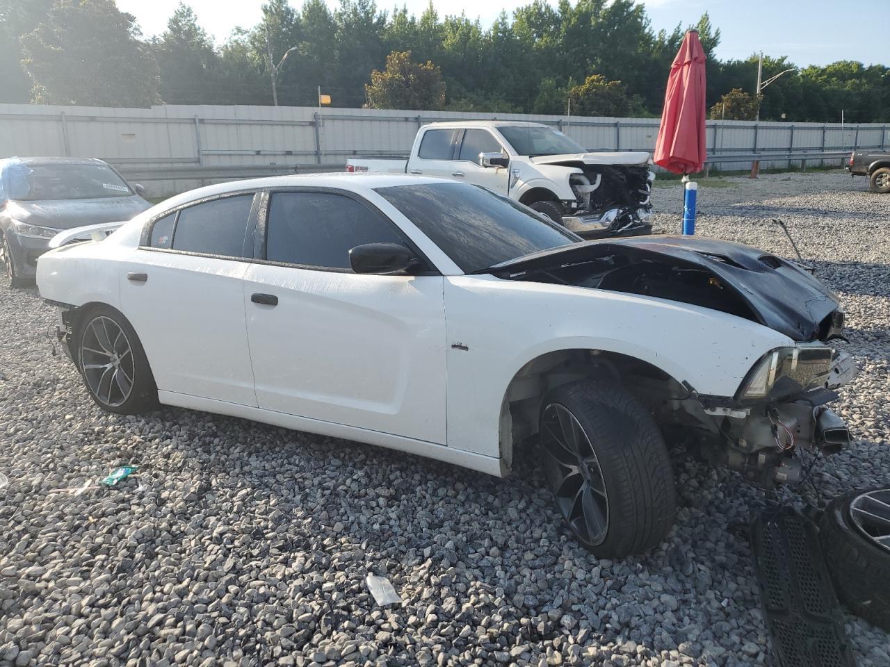 2011 Dodge Charger - Фото 4