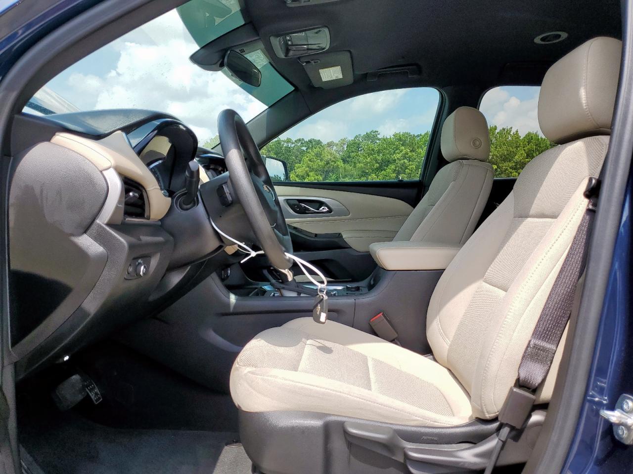 2023 Chevrolet Traverse Ls - Фото 7