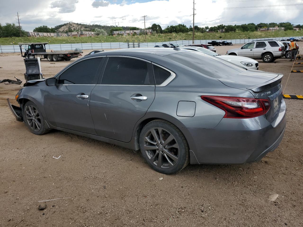 2018 Nissan Altima 2.5 - Фото 2