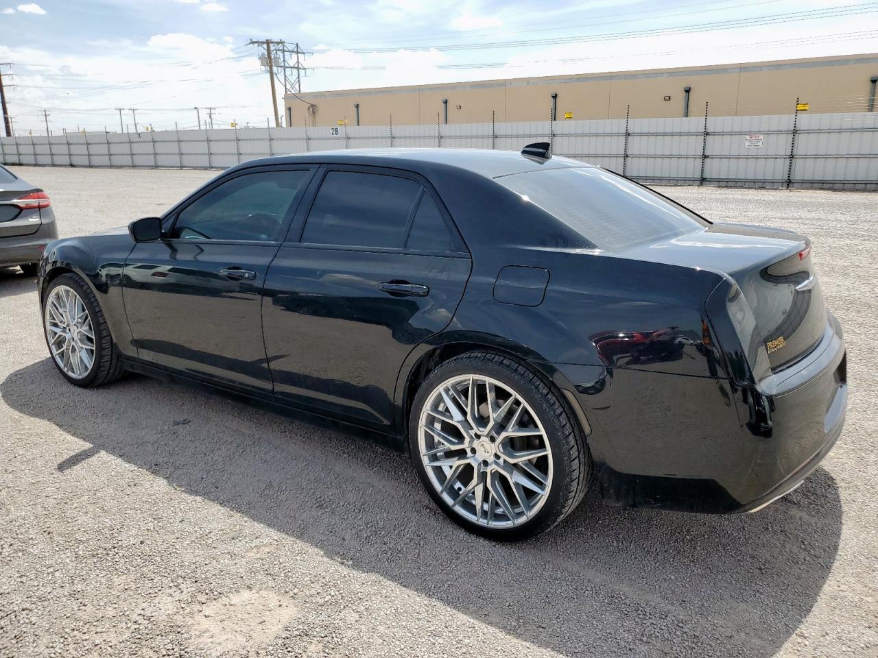 2019 Chrysler 300 Touring - Image 2