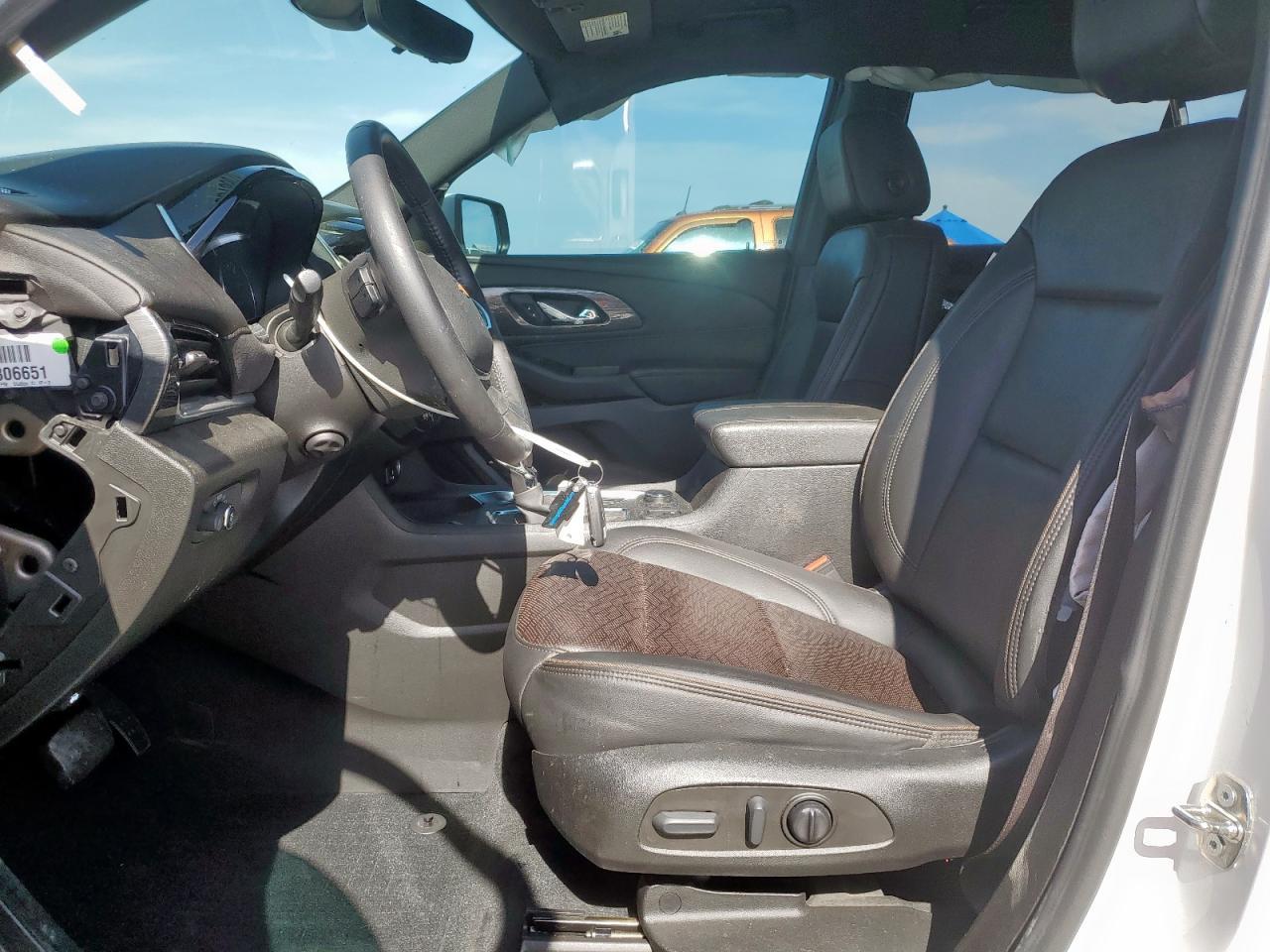 2022 Chevrolet Traverse High Country - Фото 7