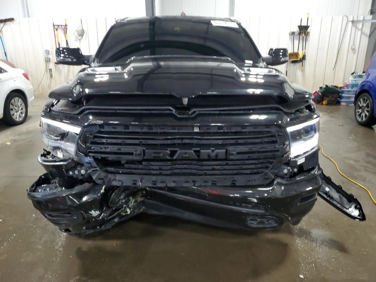 2023 Ram 1500 Laramie - Фото 5