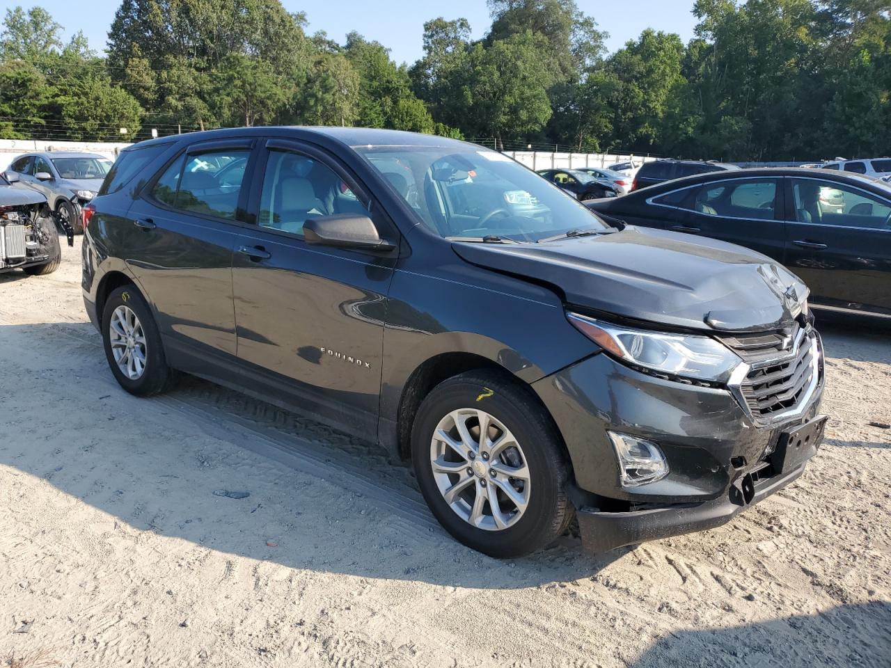 2018 Chevrolet Equinox Ls - Фото 4