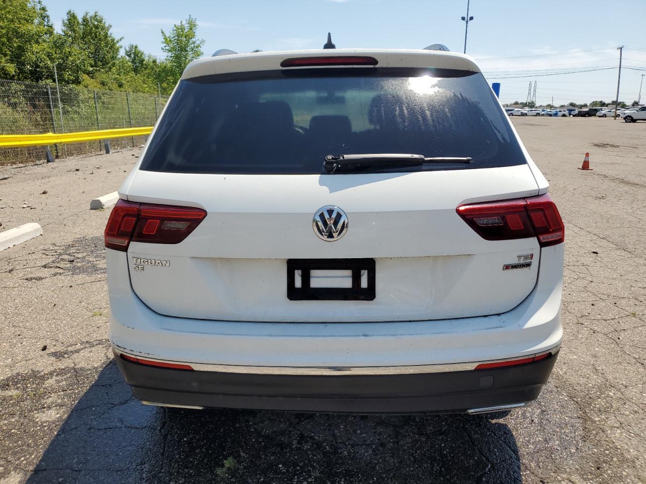 2018 Volkswagen Tiguan Se - Фото 6