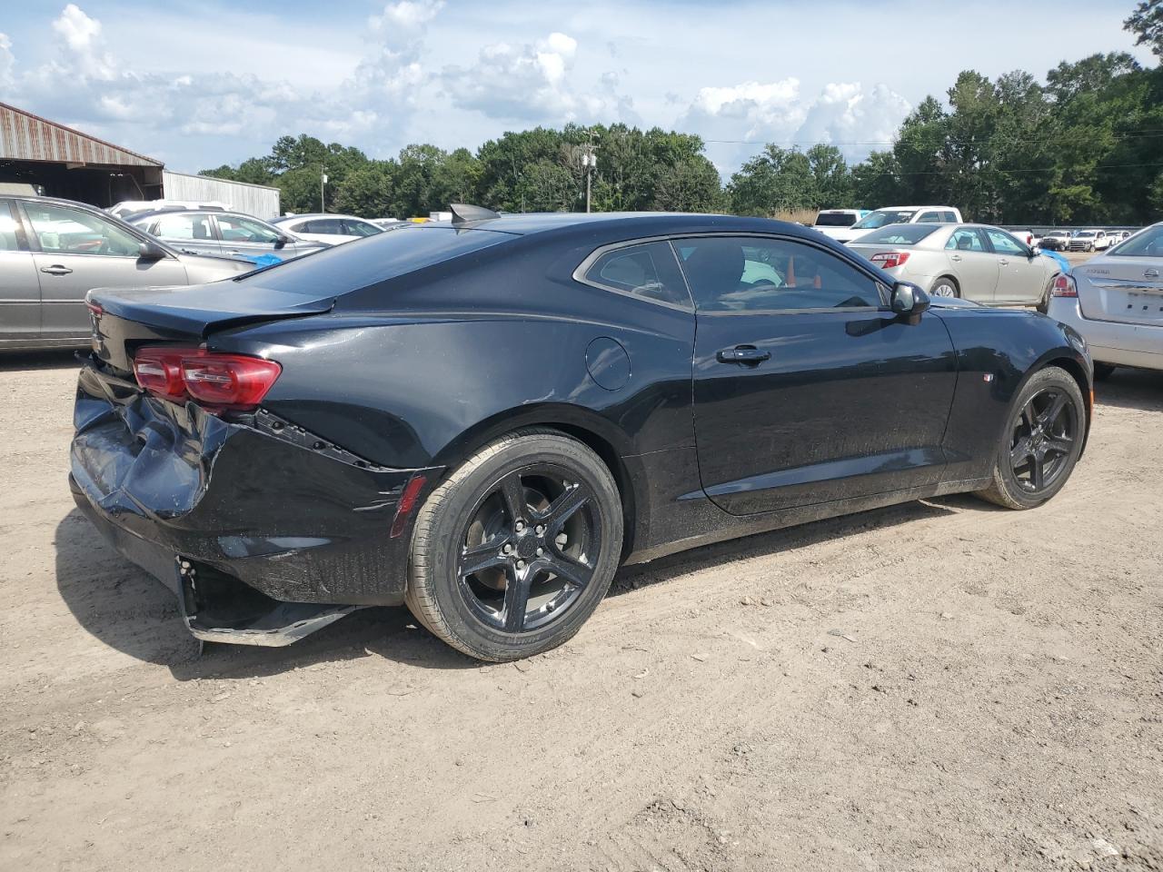 2020 Chevrolet Camaro Ls - Фото 3