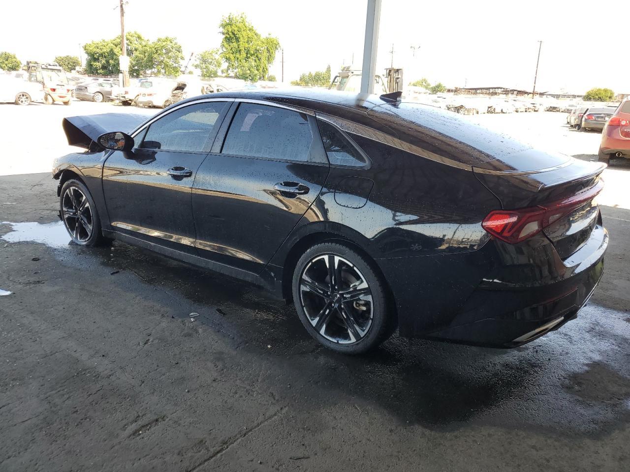2022 Kia K5 Gt Line - Фото 2