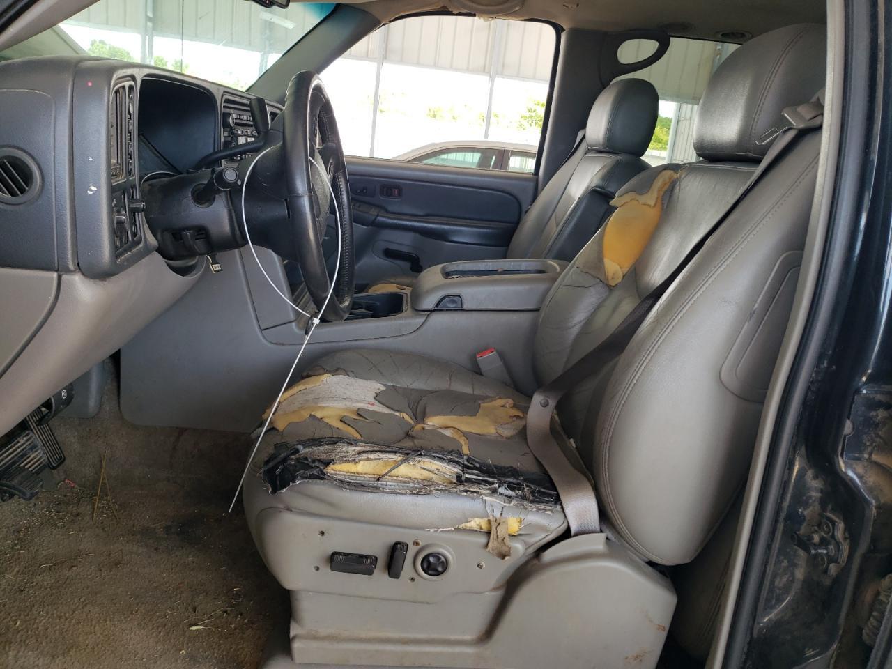 2003 GMC Yukon Xl K1500 - Image 7