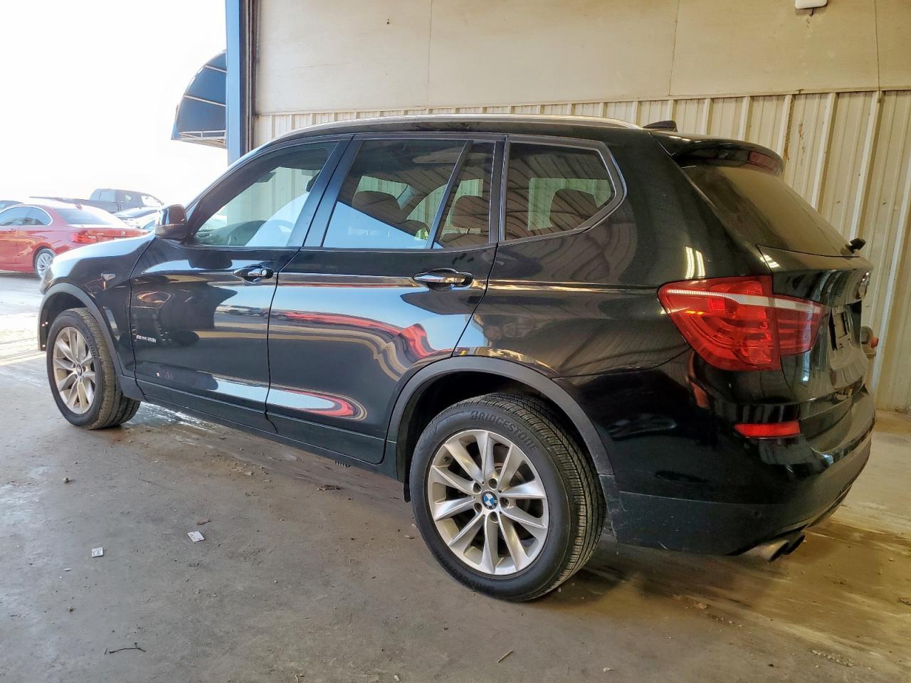2015 BMW X3 Sdrive28I - Image 2