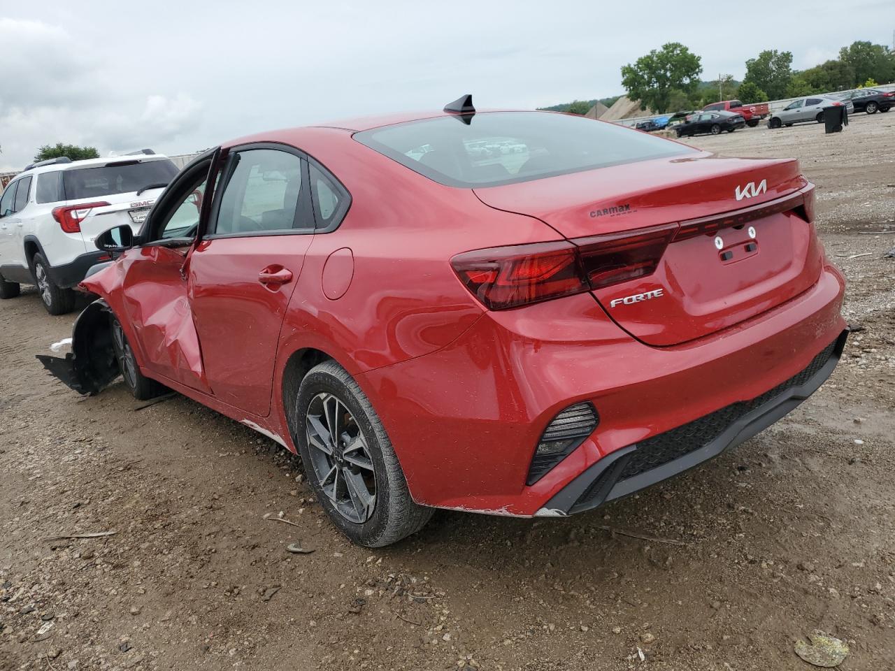 2024 Kia Forte Lx - Фото 2