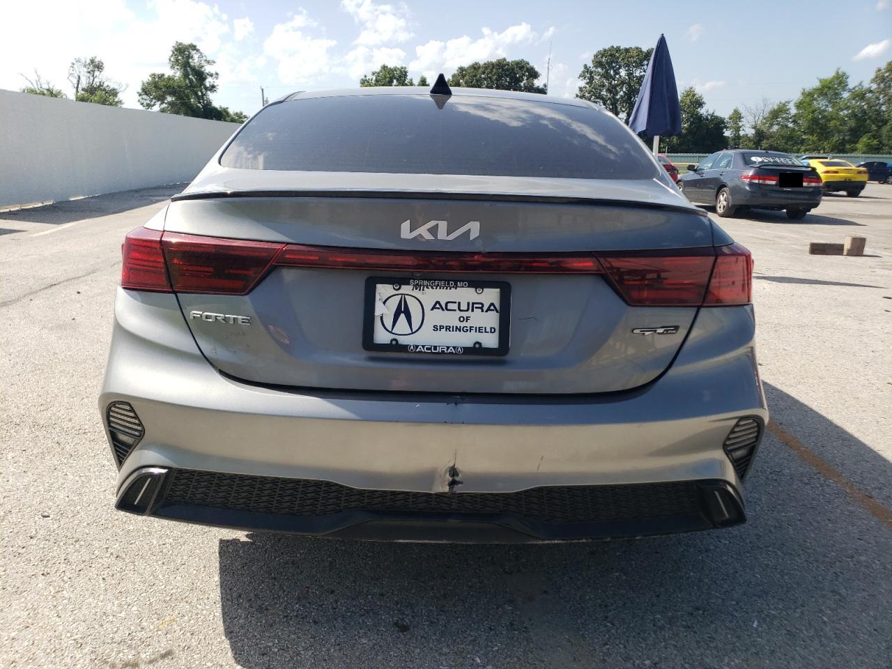 2022 Kia Forte Gt Line - Фото 6