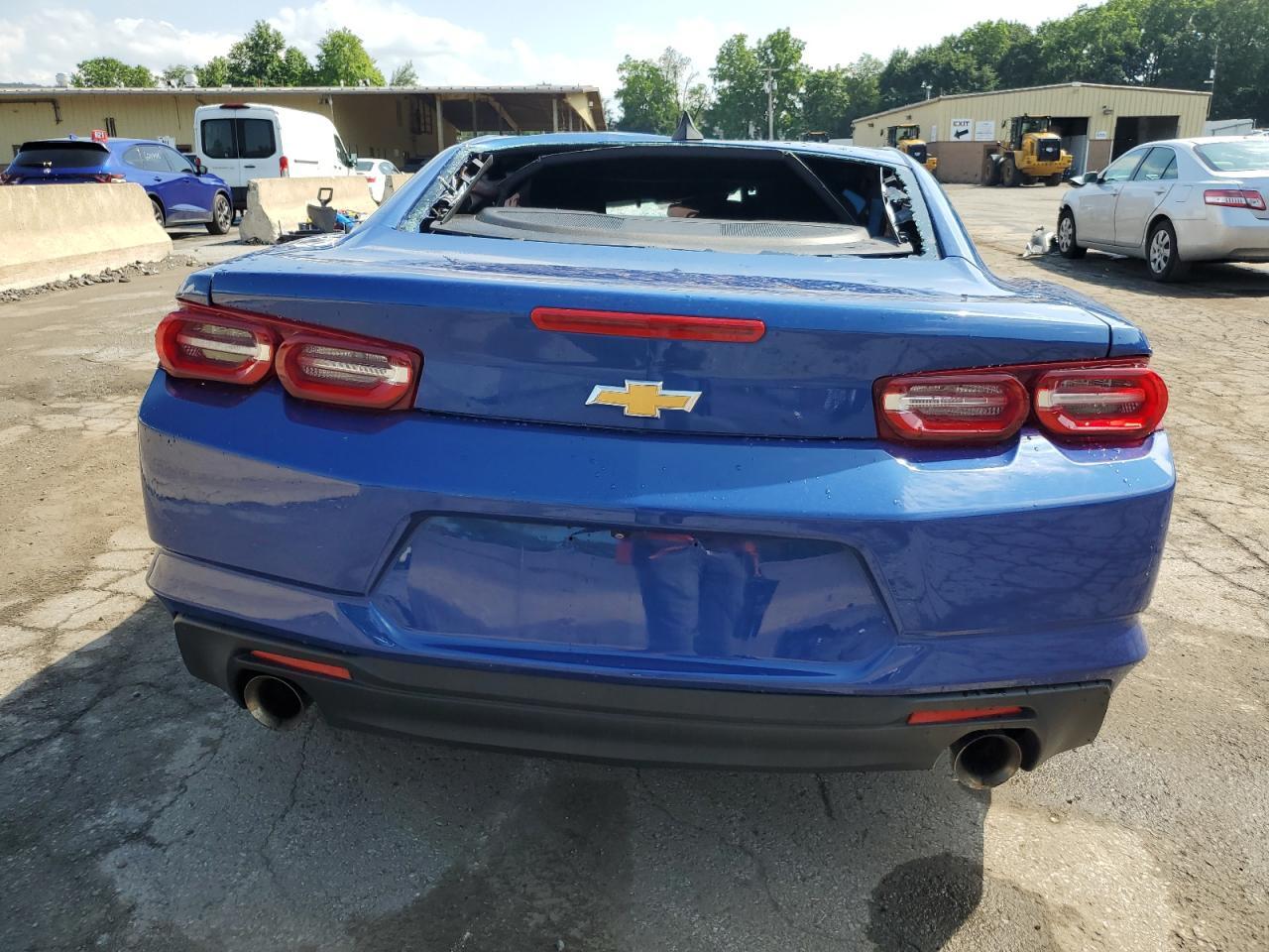 2019 Chevrolet Camaro Ls - Фото 6