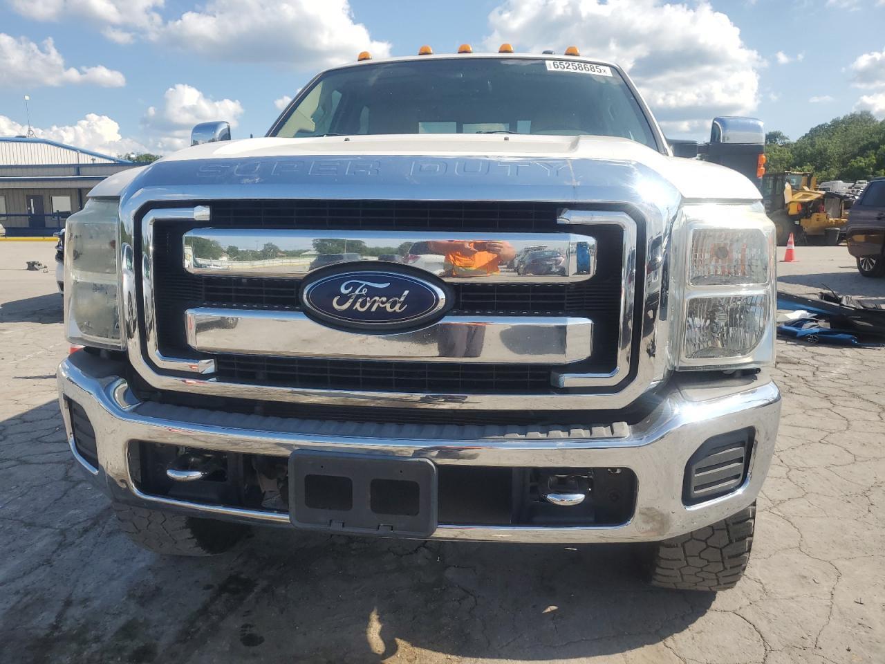 2015 Ford F250 Super Duty - Фото 5