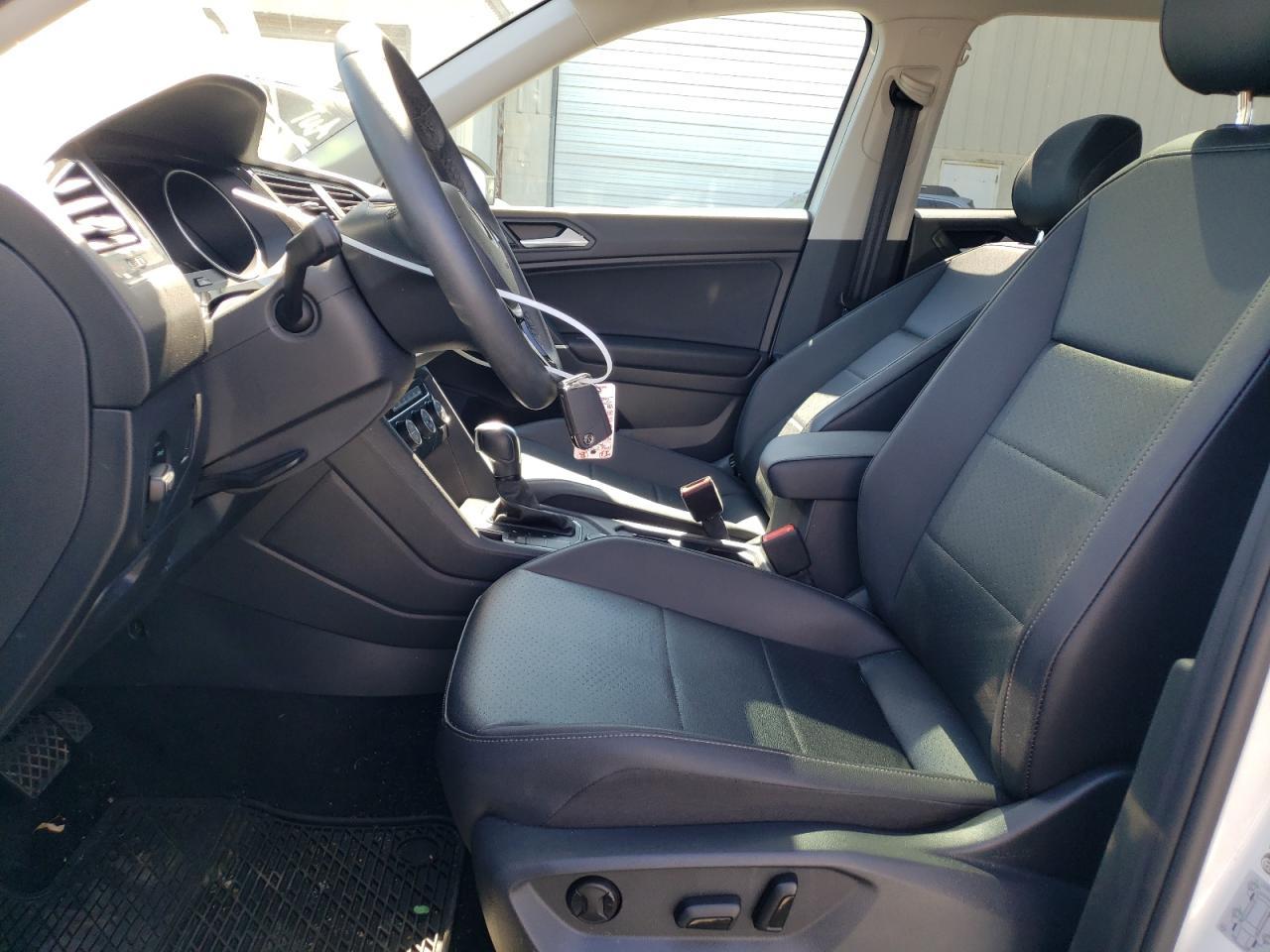 2020 Volkswagen Tiguan Se - Фото 7