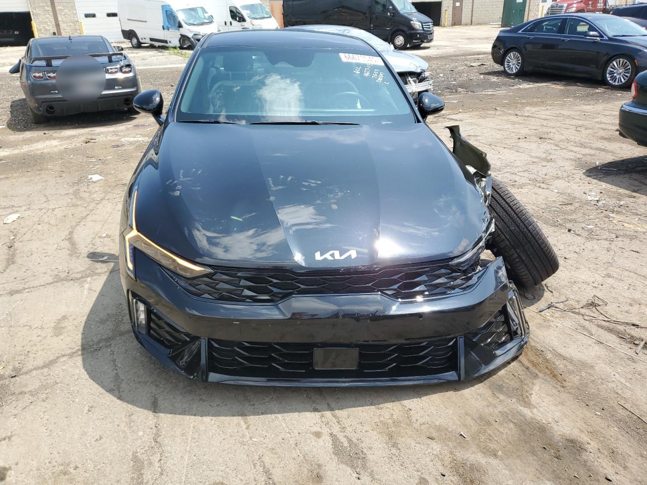 2025 Kia K5 Gt Line - Image 5