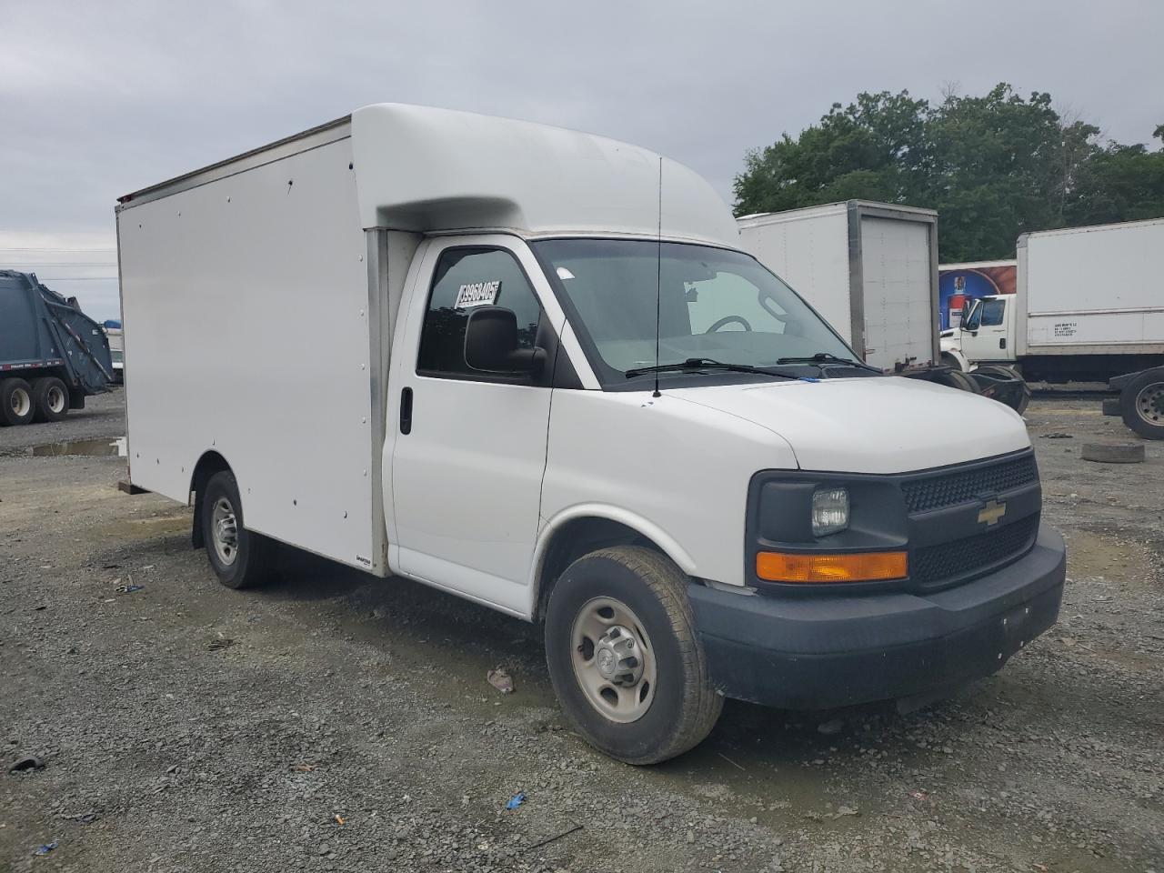 2016 Chevrolet Express G3500 - Фото 4