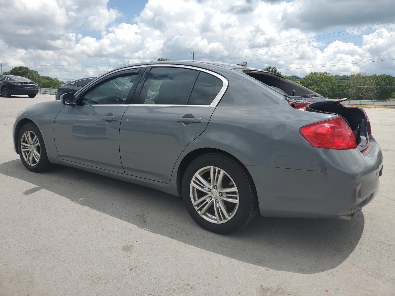 2012 Infiniti G37 - Фото 2