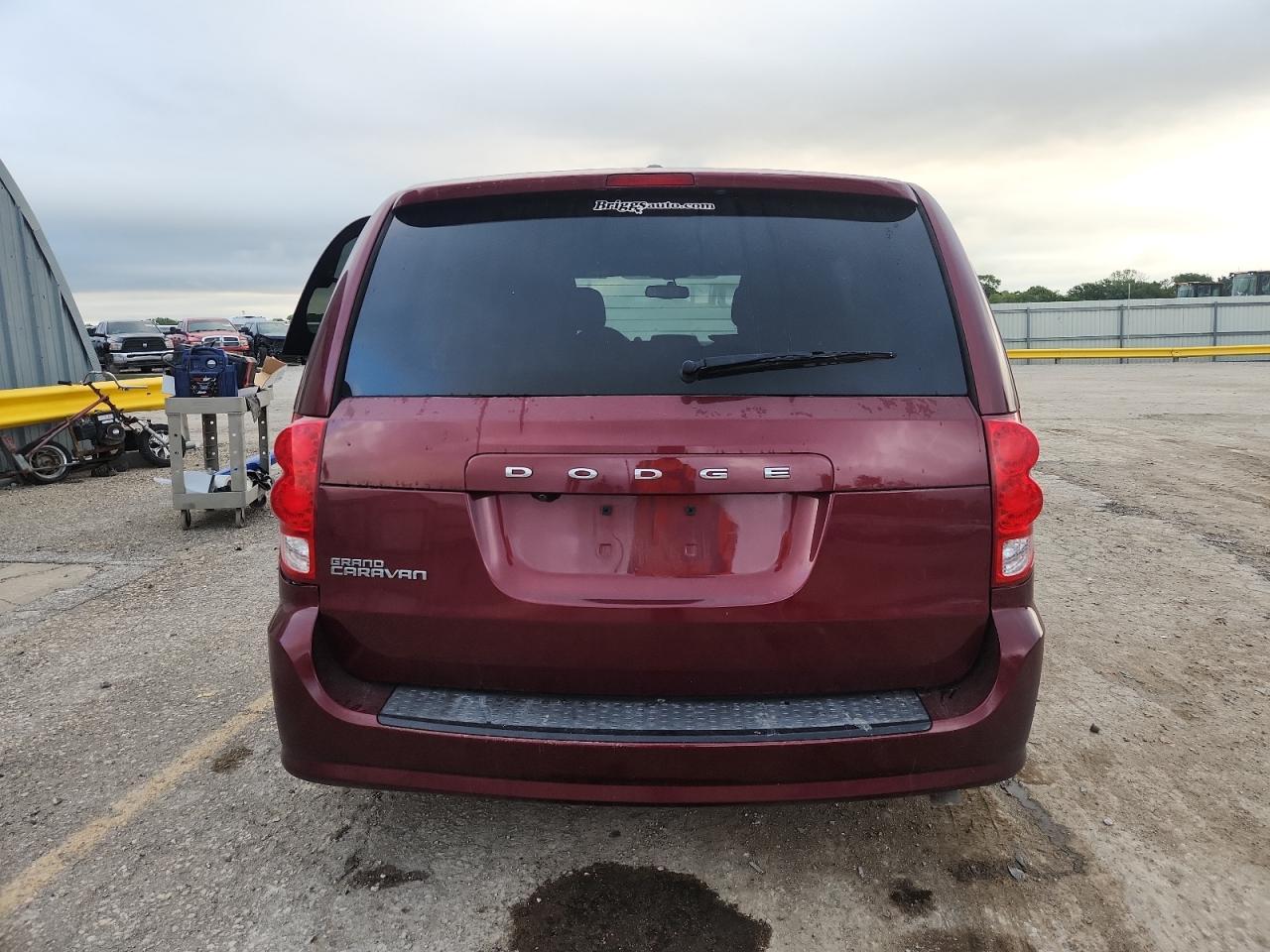 2017 Dodge Grand Caravan Se - Фото 6