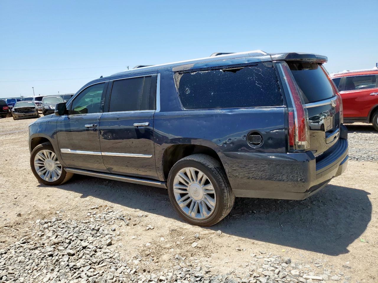 2018 Cadillac Escalade Esv Platinum - Image 2