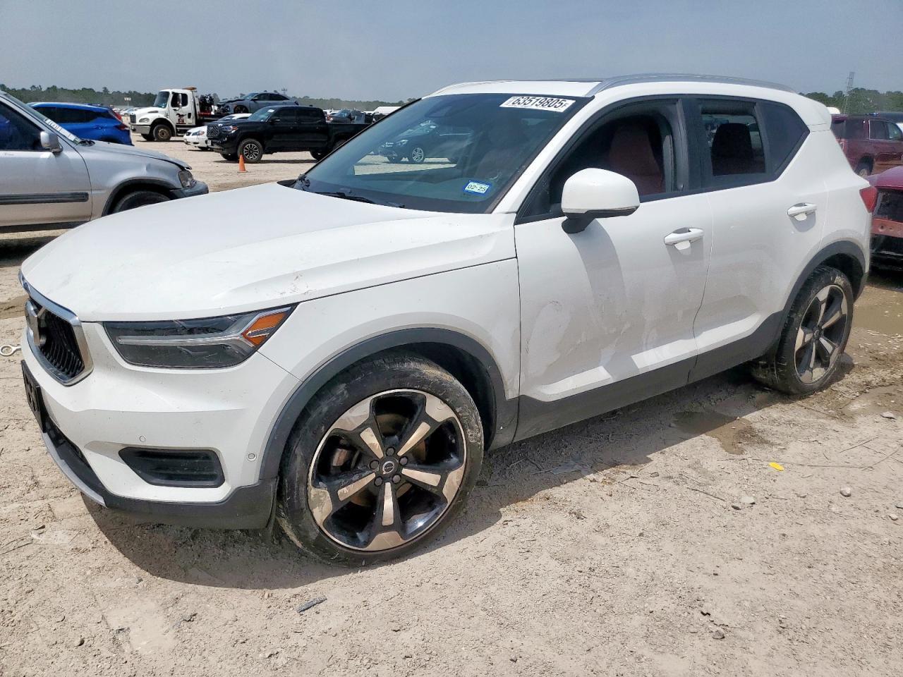 2019 Volvo Xc40 T5 Momentum