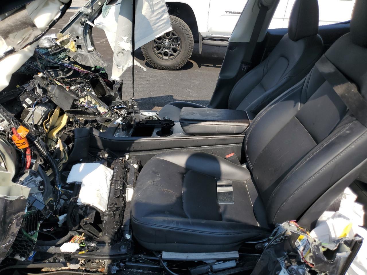 2023 Tesla Model 3 - Фото 7