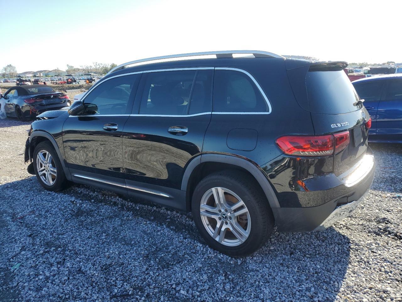 2021 Mercedes-Benz Glb 250 - Image 2