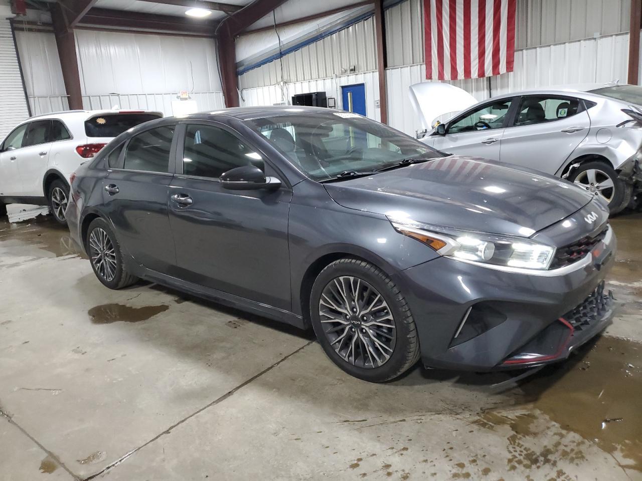 2022 Kia Forte Gt Line - Image 4