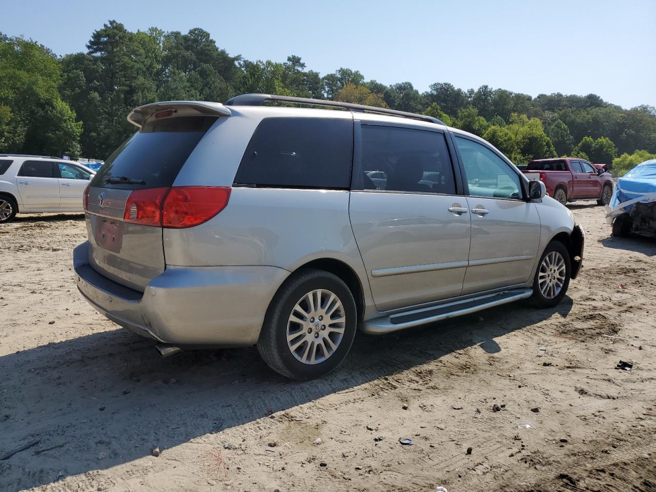 2009 Toyota Sienna Xle - Фото 3