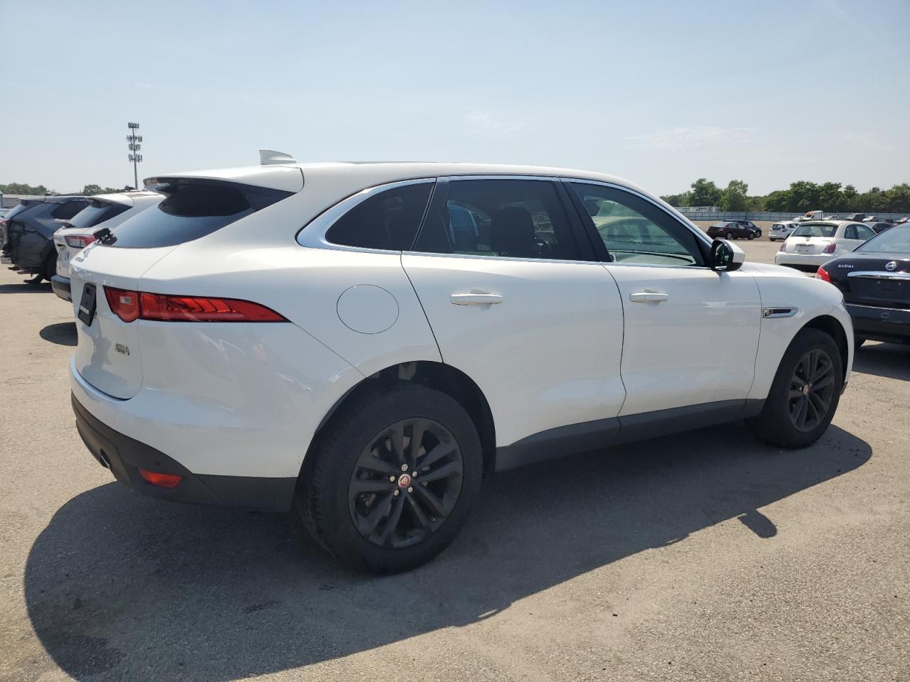 2019 Jaguar F-Pace Premium - Фото 3