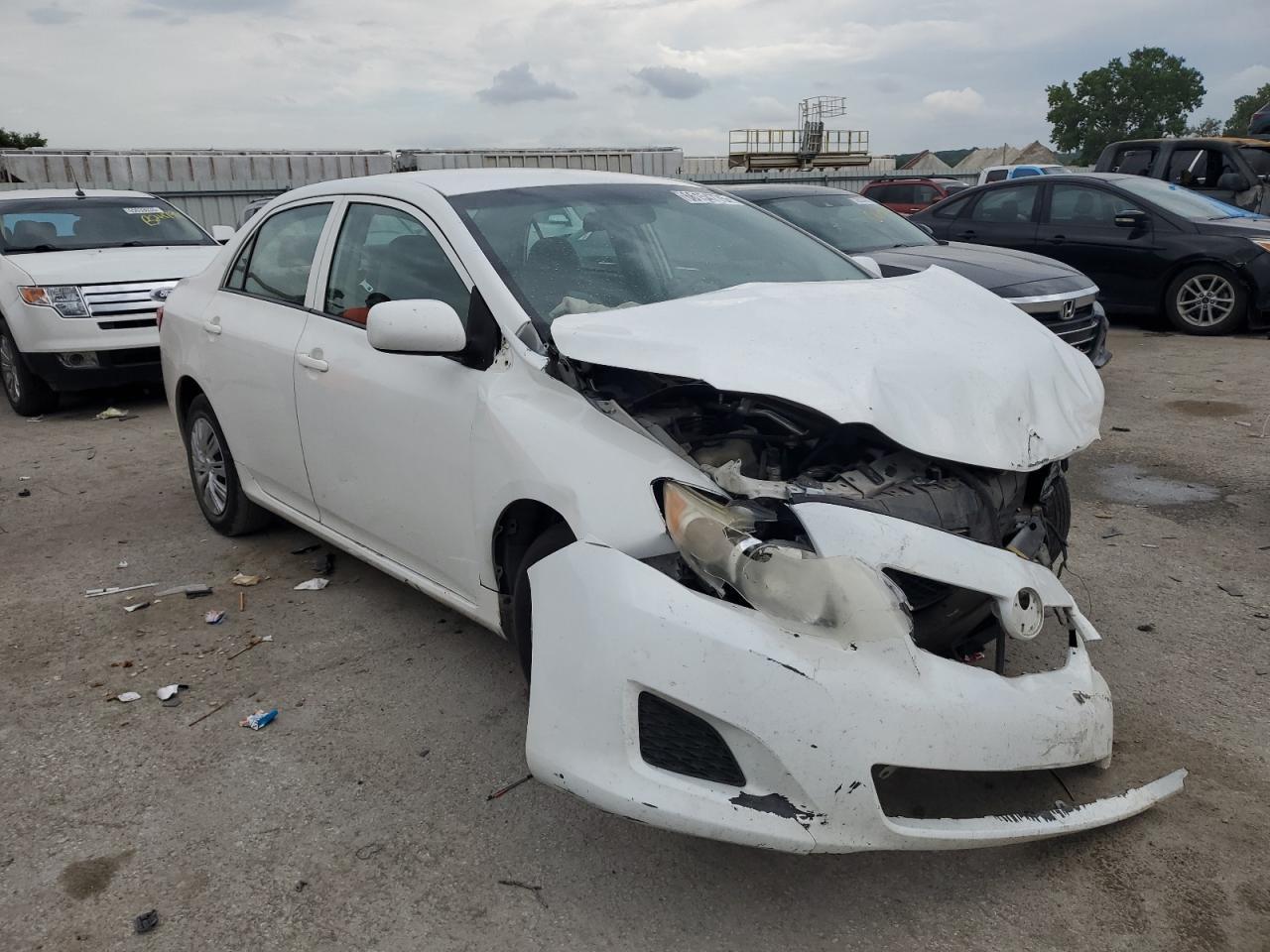 2010 Toyota Corolla Base - Фото 4