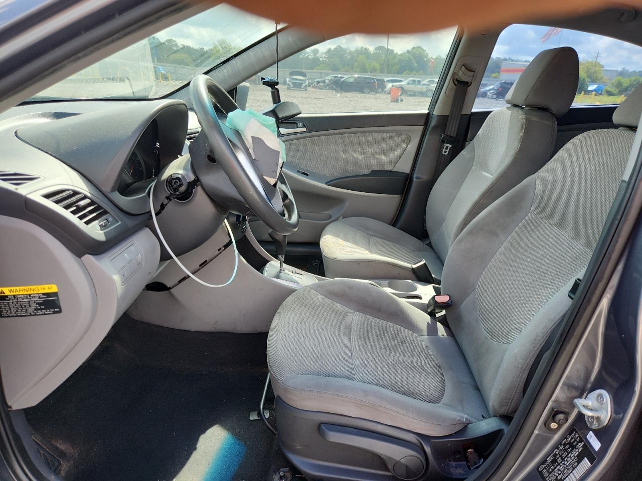 2012 Hyundai Accent Gls - Фото 7
