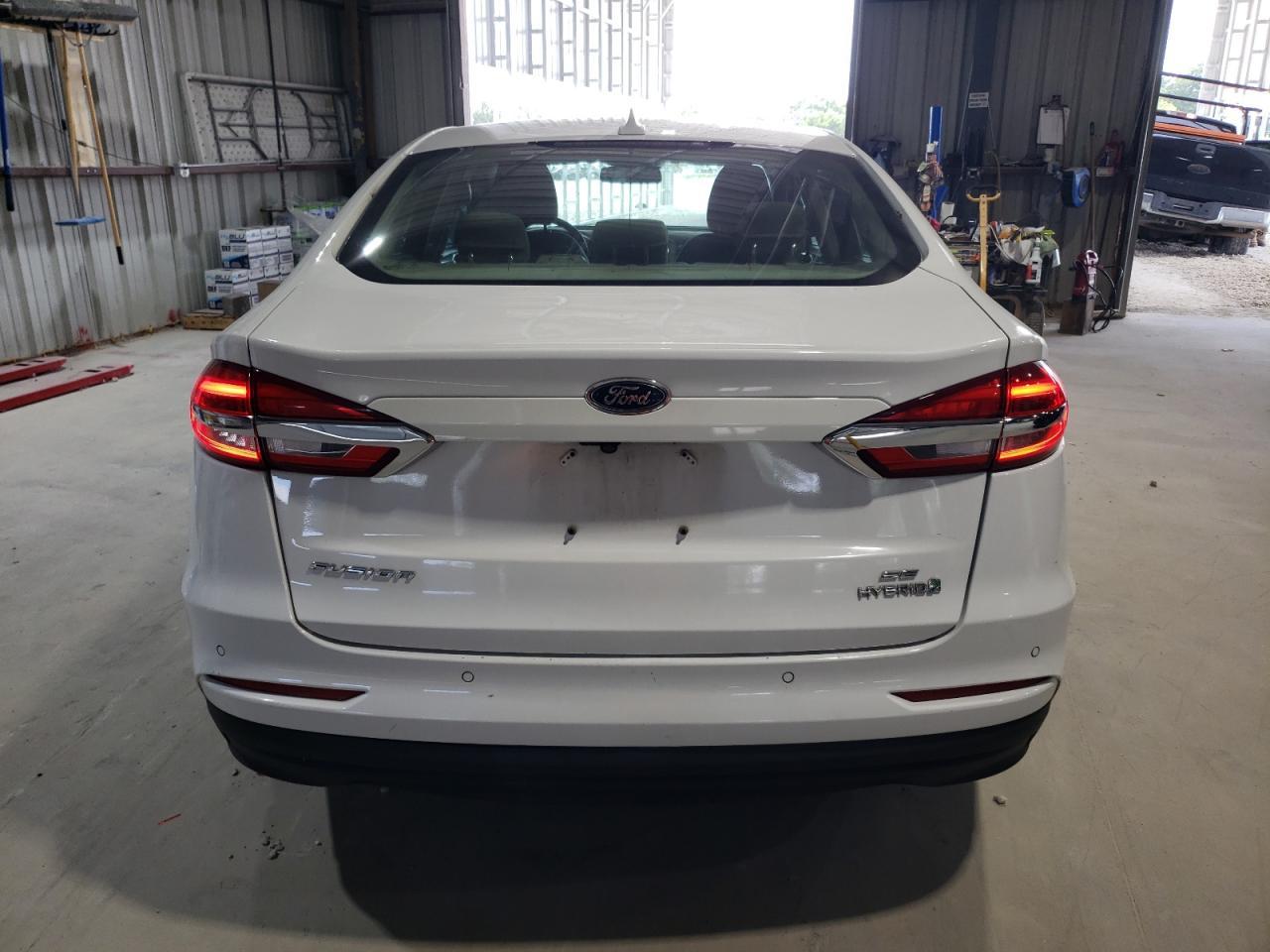 2019 Ford Fusion Se - Фото 6