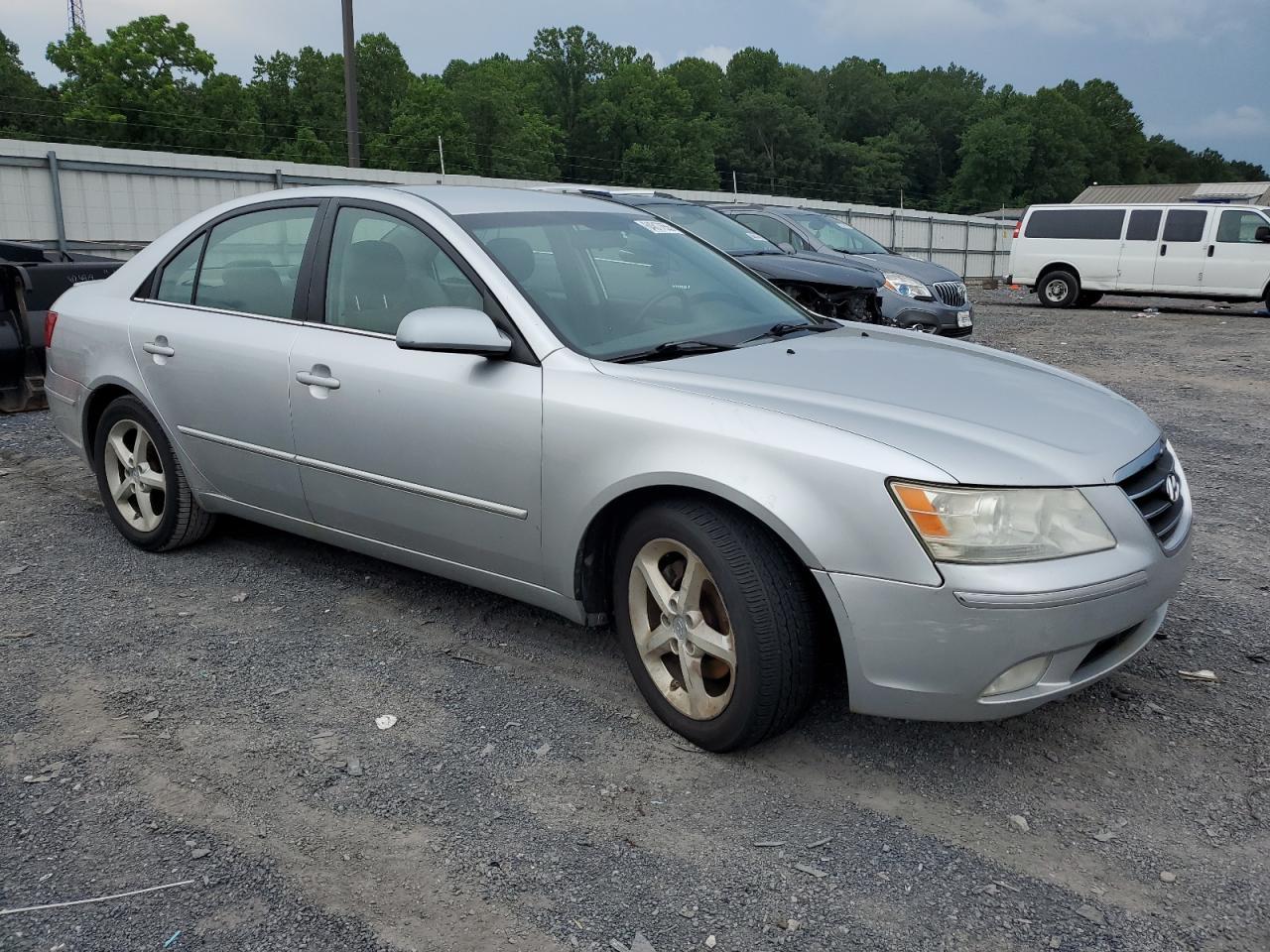 2009 Hyundai Sonata Se - Image 4