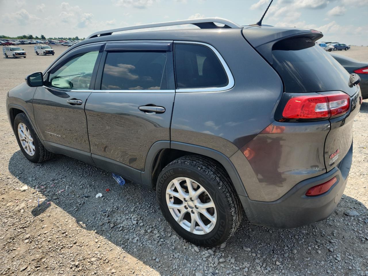 2014 Jeep Cherokee Latitude - Фото 2