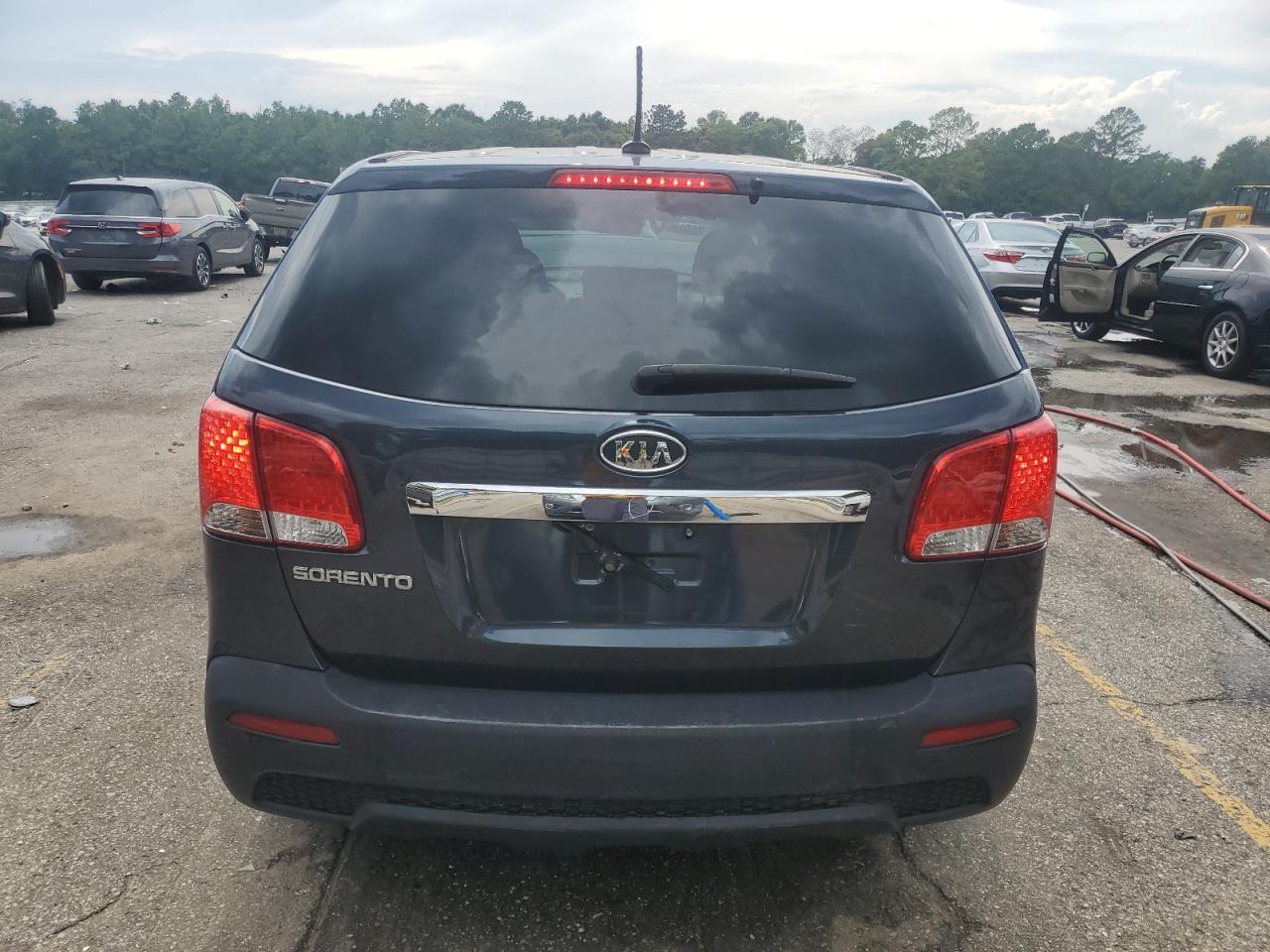 2012 Kia Sorento Base - Фото 6