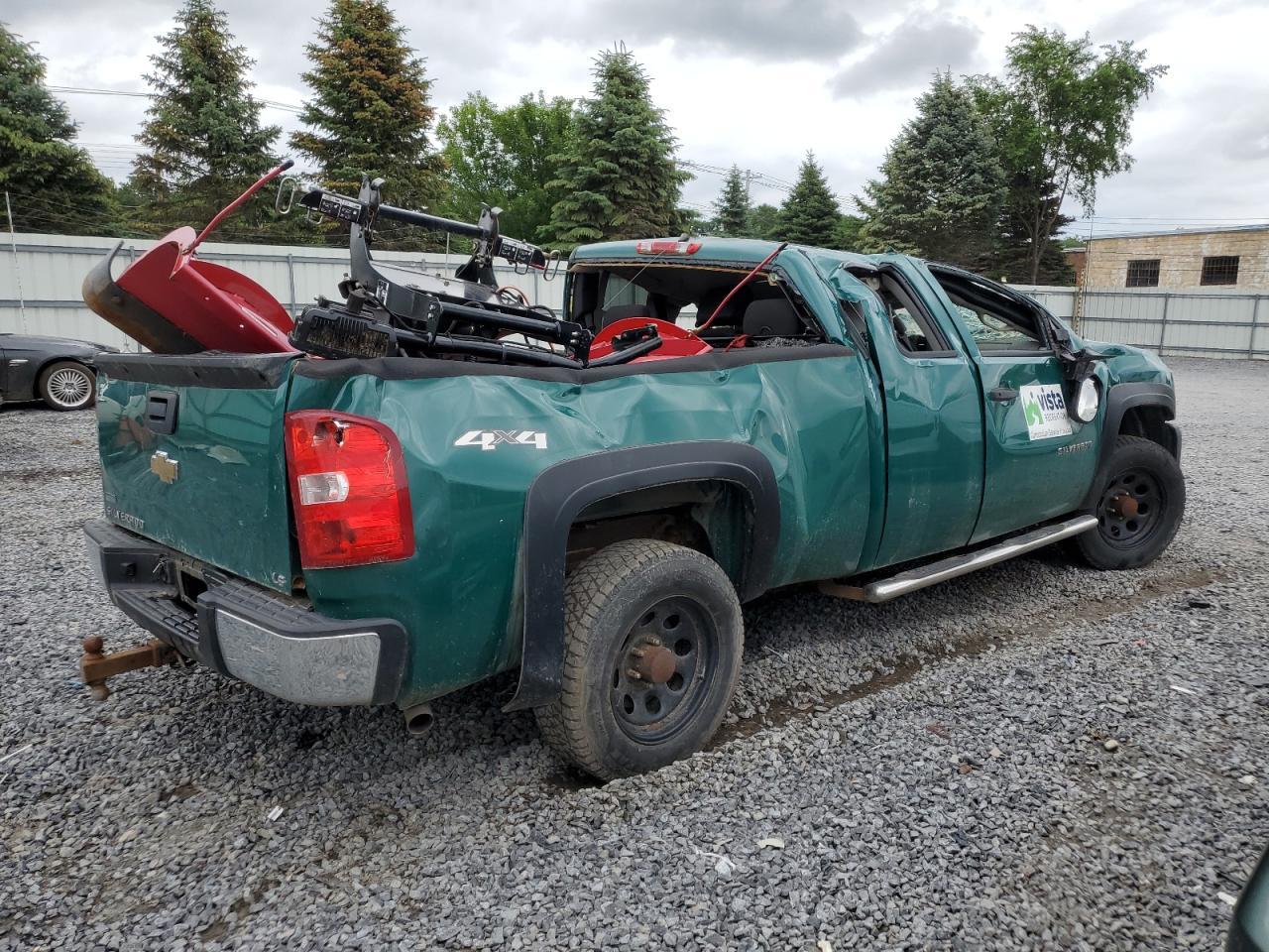 2010 Chevrolet Silverado K1500 - Image 3