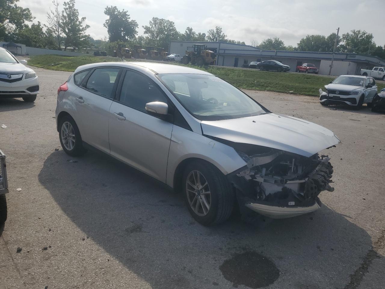 2017 Ford Focus Se - Фото 4