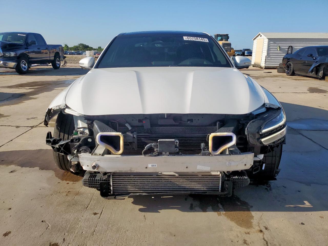 2022 Genesis G70 Base - Фото 5