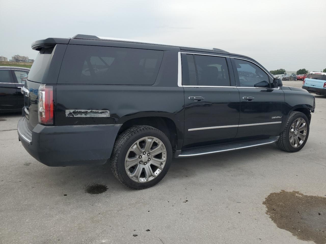 2016 GMC Yukon Xl Denali - Image 3