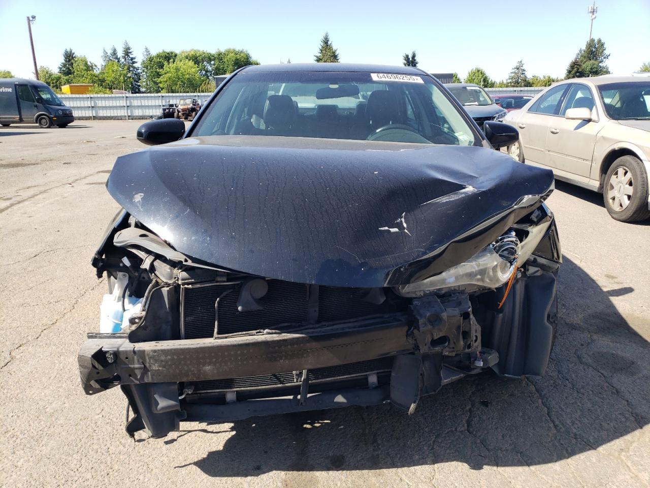 2015 Toyota Camry Le - Фото 5