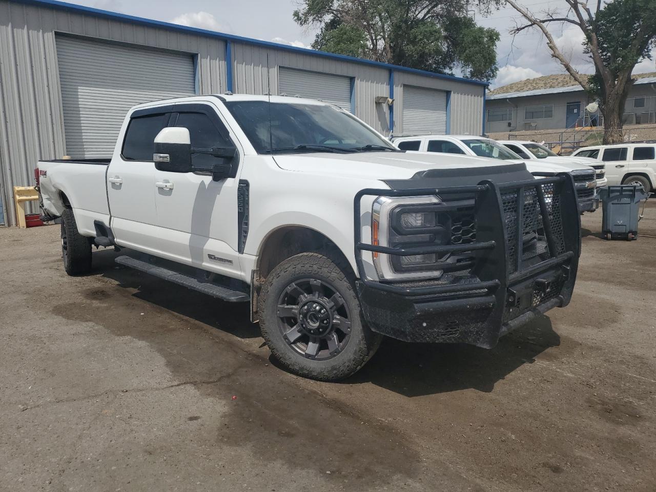 2023 Ford F350 Super Duty - Фото 4