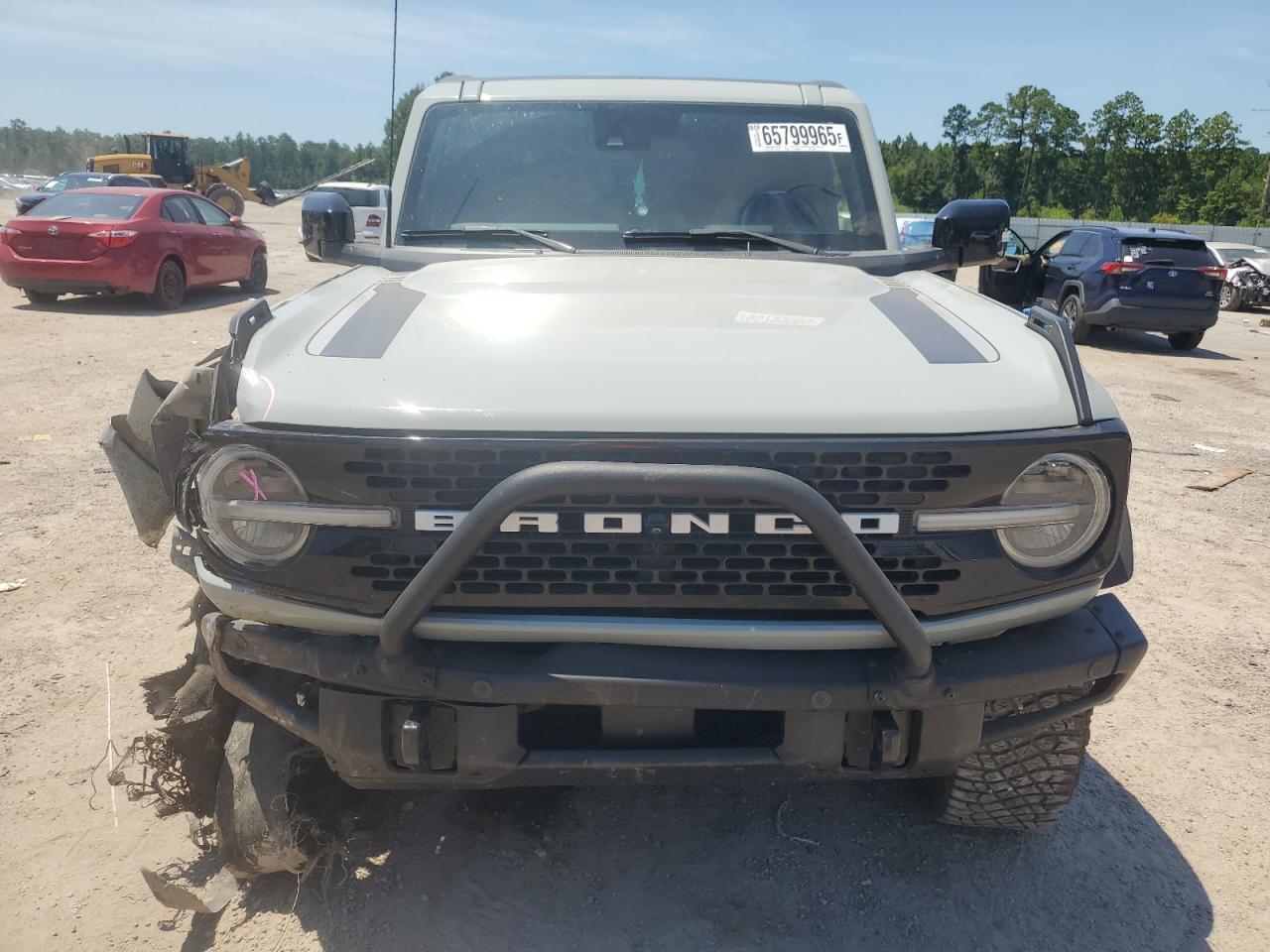 2021 Ford Bronco First Edition - Image 5