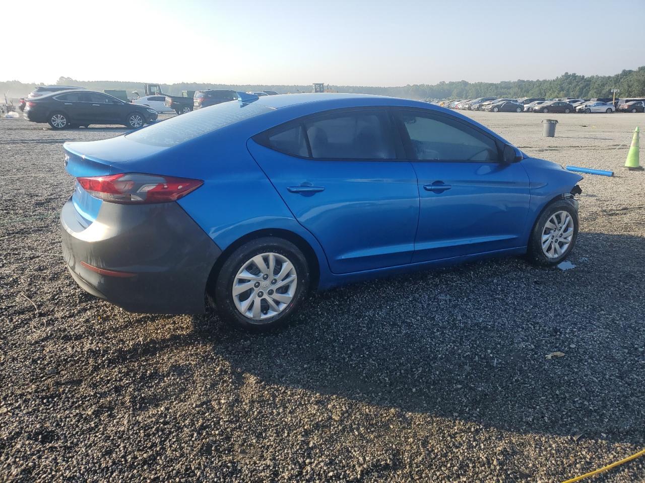 2017 Hyundai Elantra Se - Фото 3